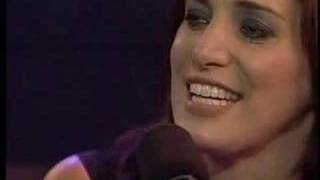 Chantal Kreviazuk- &quot;All I Can Do&quot; (Live)