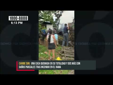 Voraz incendio en El Rama deja una vivienda reducida a cenizas y dos con daños parciales