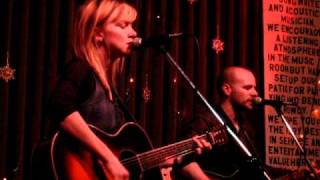 Sandra McCracken - &quot;When The Summer&#39;s Gone&quot; - Atlanta, Dec 9, 2010