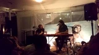 Husky (in Israel) שיר באידיש