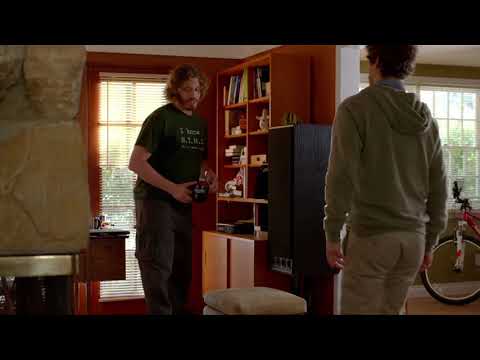 Silicon Valley S01E01-" Big Head's NipAlert"