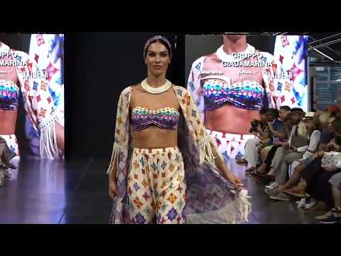 Beach Bubbles - The Collective Fashion Show