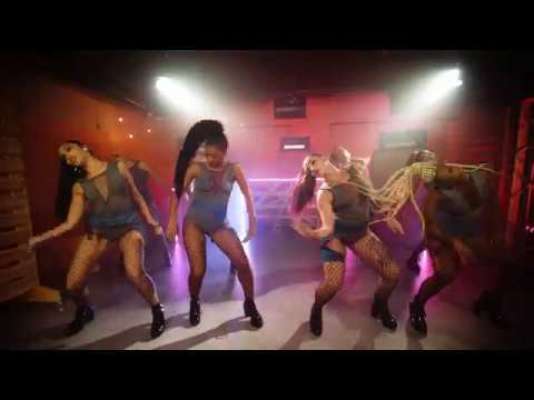 MC Kevin O Chris e Ferrugem - Romance Proibido (COREOGRAFIA OFICIAL)