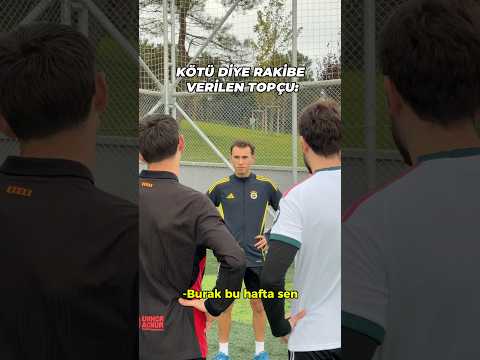 Karşıda prime oynayan eleman😅