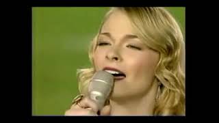 Jan.4,2006 23 Year Old LeAnn Rimes At The Rose Bowl singing the Star Spangled Banner! USC vs Texas.