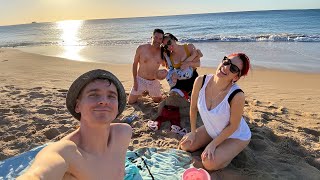 A Christmas trip to the beach & lots of haircuts