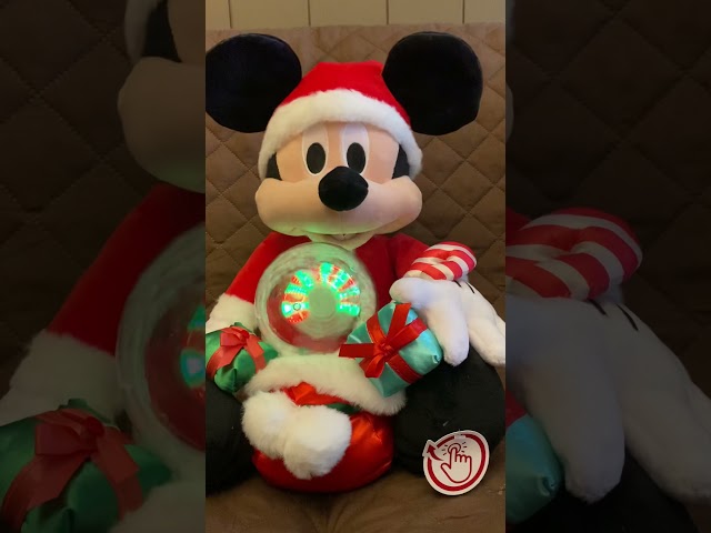 Vídeo relacionado con Disney Store Peluche Mediano de Tigger, Altura: 44 cm, está confeccionado en un Tejido de Tacto Suave con Detalles Bordados y Presenta su Aspecto característico, Adecuado para Todas Las Edades.