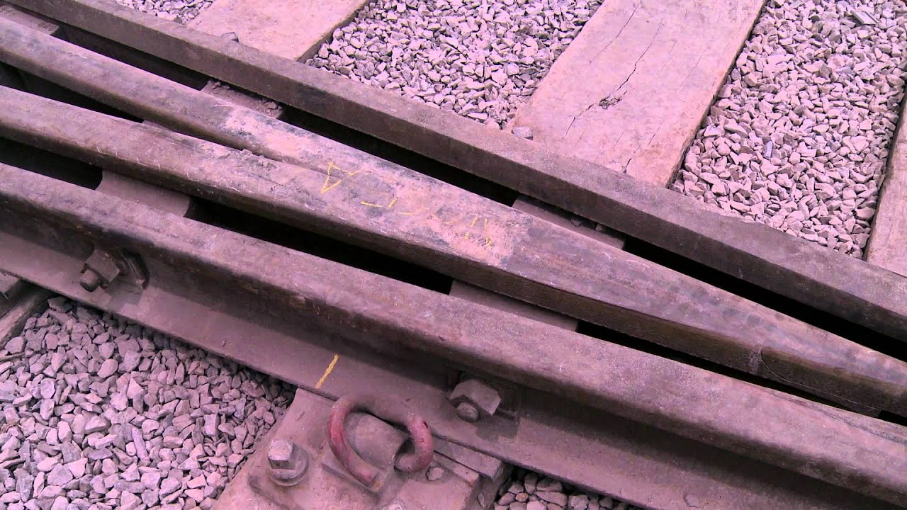 An Introduction to Switches & Crossings - Network Rail engineering education (12 of 15)