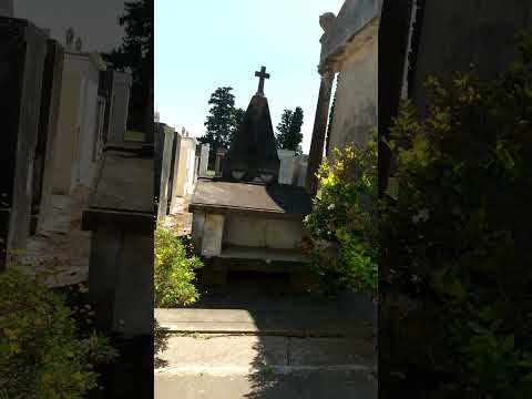 Cementerio Lehman-Santa Fe ⚰️   muchos mausoleo,tumbas nichos sin placas 🕯️