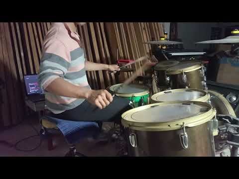 Que calor súper lamas y Emir Pabón #coverbateria #superlamas #drummer #zildjan #viralvideo