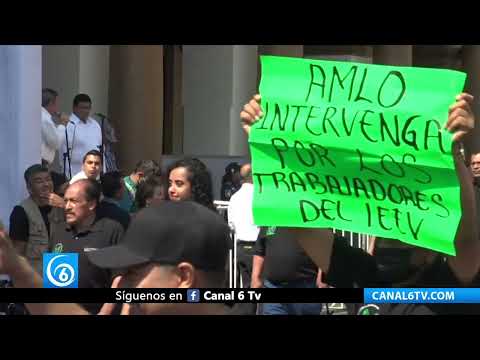 Sindicatos de Veracruz exigen atención a Cuitláhuac durante desfile del 1ro de mayo