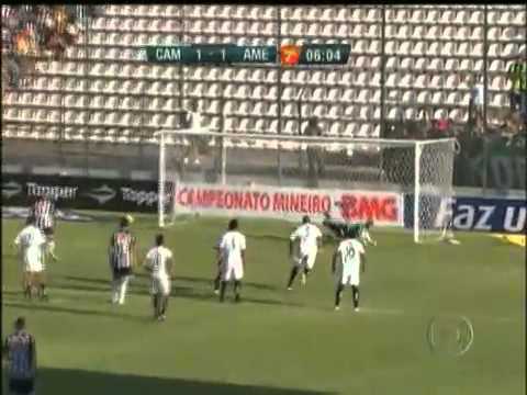 Fábio Júnior não fez três gols, mas ganhou música no Fantástico