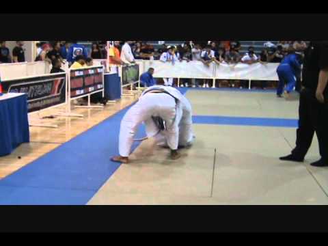 Southwest BJJ Classic 2010 - Ricardo Hinojosa (Megaton) vs. James Nival (Team Mica)