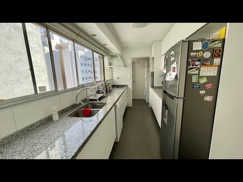 Video de YouTube - Apartamento en Venta de 3 dormitorios con  Garage en Villa Biarritz, Montevideo