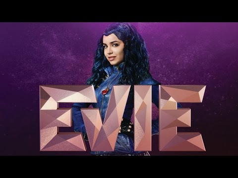 Descendants (Featurette 'Meet The Villain Kids: Evie')