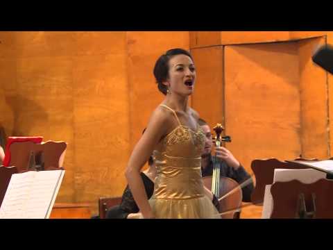 "Glitter and be gay" ("Candide",Leonard Bernstein) - Plamena Angelova