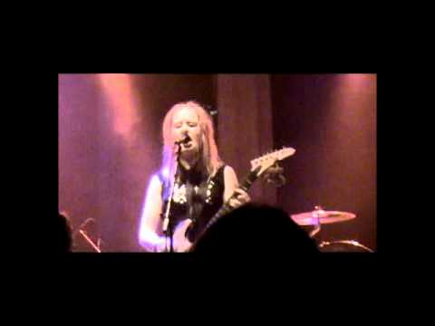 Bitch Alert - Sandy - Live