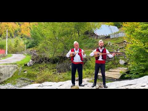 Llesh dhe Gjin Prenga - Kelmenore je si drit (Official Video 4K)