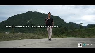 Download lagu IKHSAN NUGRAHA & ANGGER LAONEIS - KISAH ANAK PERANTAU - MUSIC VIDEO mp3