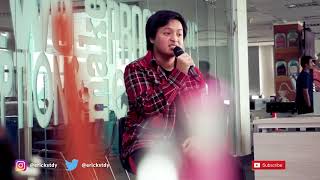 NEMBAK #MenyatakanCinta - Arsy Widianto Live at Detikcom