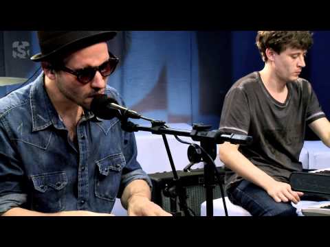 Leonardo Marques em "Acordei" no Estúdio Showlivre 2013