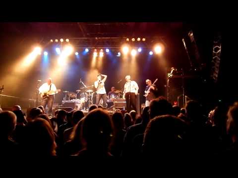 Hypstrz with Wilma -  Remember(Walkin In The Sand)/C'mon Everybody