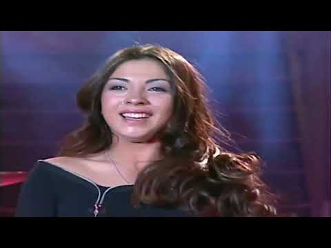 Rojo 3ra Generacion 2003 | Monserrat Bustamante - Medley de Canciones de su Disco 'La Chica de Rojo'