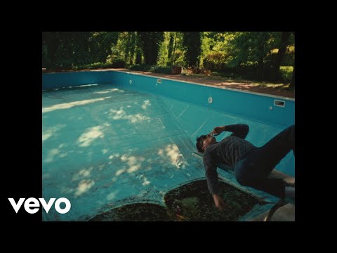 Olly, Juli - Occhi color mare (Visual Video)