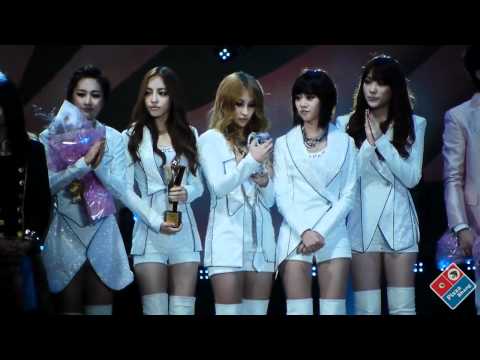 [FanCam]101023 KARA - Mr.+ Ending Asia Song Festival by PizzaBbang