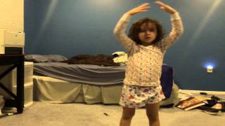 5 year old tatum dancing to skyscraper by demi lovato