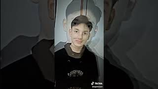 Download lagu kalian pilih yang mana gays #tiktok #againxzaar # freefiremax #shorts mp3