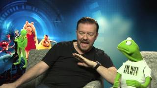 Ricky Gervais &amp; Constantine The Frog Talk Muppets Most Wanted