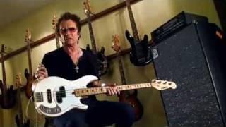 Video thumbnail for Yamaha BB Bass Guitar by PromenadeMusicTV