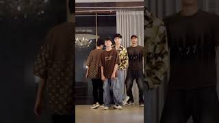 Download lagu Sahiba ❤️ #trending #tmtians #dance #kpop #tmtstudioindia #shorts #viralreels mp3 Download lagu Sahiba ❤️ #trending #tmtians #dance #kpop #tmtstudioindia #shorts #viralreels mp3