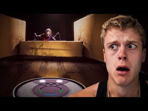 I'm A Robot Vacuum In A Horror Game.
