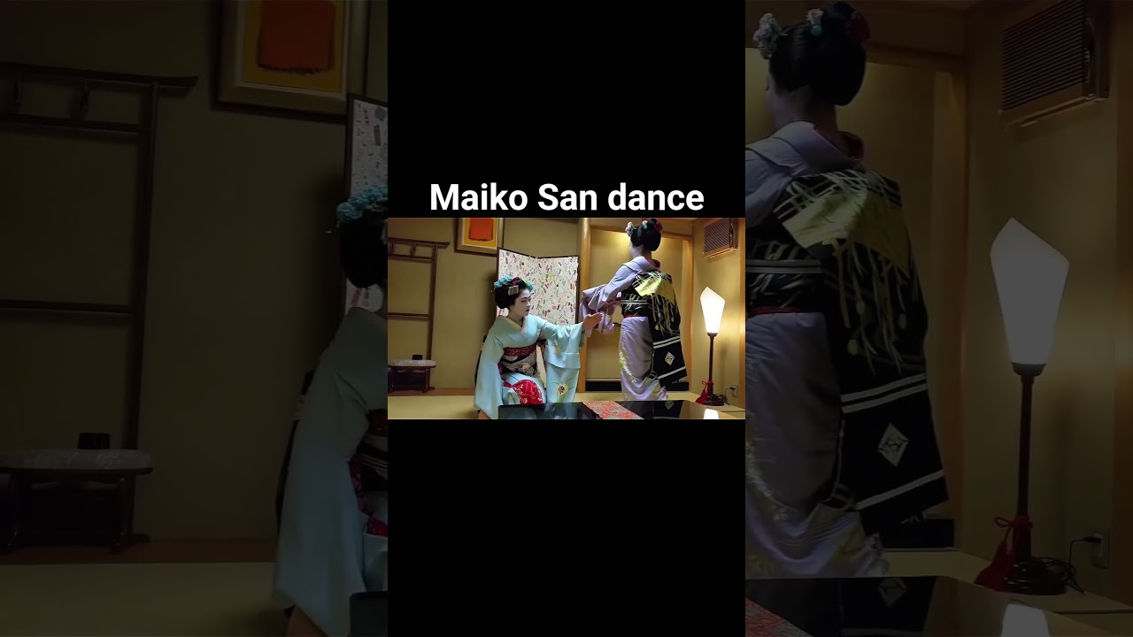 Maiko San Dance in Kyoto Japan