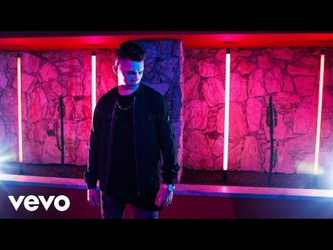 Aitor Cruz - Siente La Música (Official Music Video)