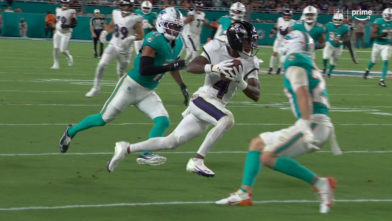 Zay 39 yards! Lamar dots up Flowers to perfection