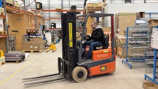 ذات ثلاث عجلات رافعة شوكي Toyota FBESF15 | صورة 4 - Machineryline