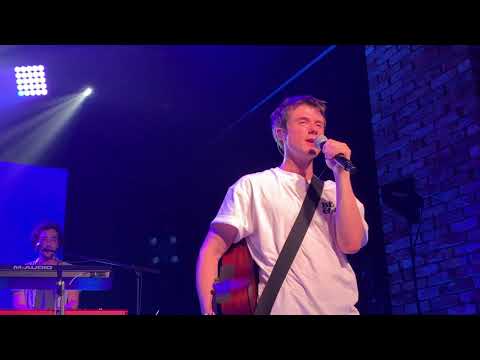 Alec Benjamin - Fake Love(original. bts) + Water fountain  // Live in Seoul, Korea 알렉벤자민 내한