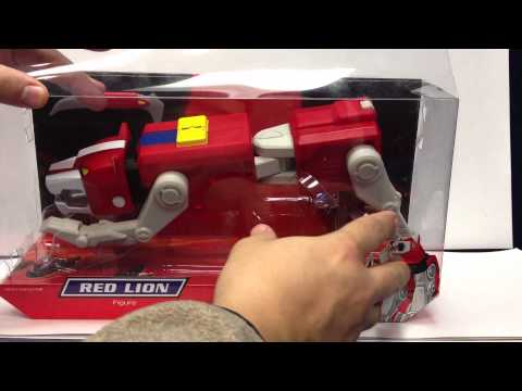 MattyCollector Club Lion Force RED LION and LANCE