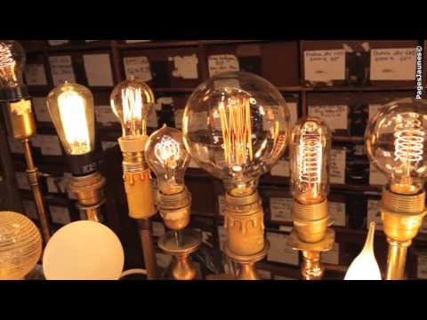 Le Bazar d' Electricité, luminaires à Paris.