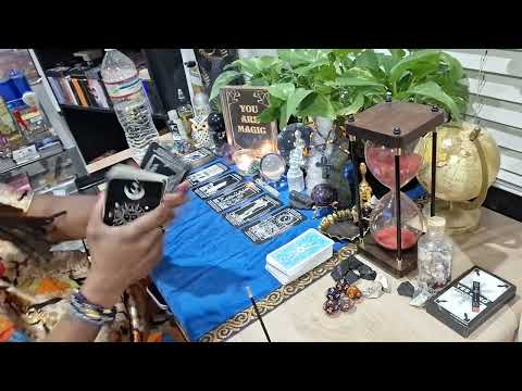 Bitter exs have been targeting ur love life. Ur about 2 see sooo much clearer now🧿🧿🧿