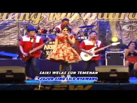 Via Vallen - Gemantunge Roso | Dangdut [OFFICIAL]