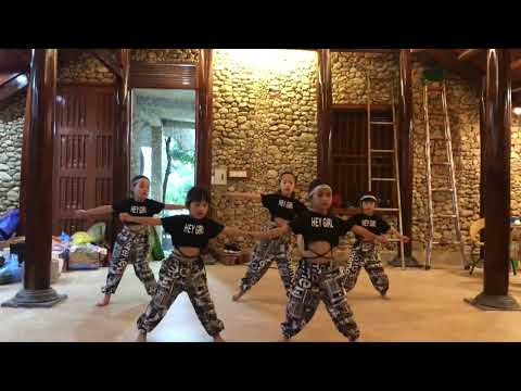 Mong Nan Nan - kids Thị Trấn