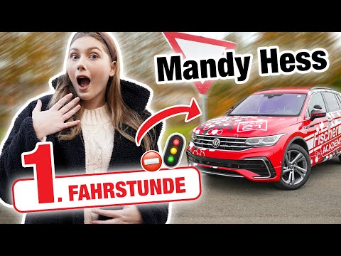 Erste Fahrstunde (SCHALTEN) mit Mandy Hess 🚘 | Fischer Academy - Die Fahrschule