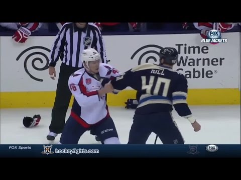 Michael Latta vs Jared Boll Dec 18, 2014
