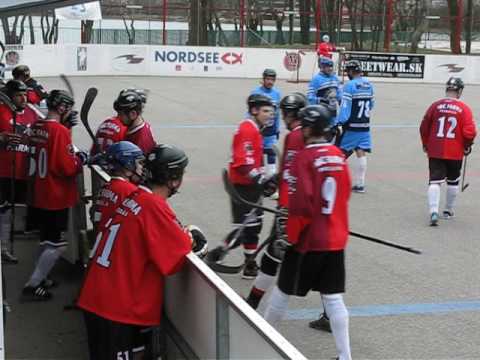 HBC Farma Petržalka - HBT Slovan Bratislava 4:0 (1:0,1:0,2:0)