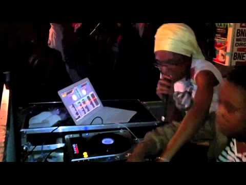 Street Forward_DanceHall Part.m4v