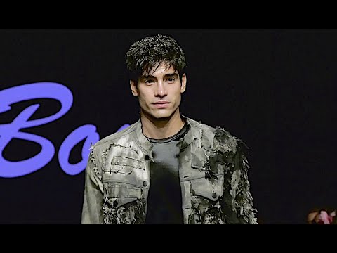 JULIAN RUIZ Art Hearts Fashion Fall 2022 New York - Fashion Channel
